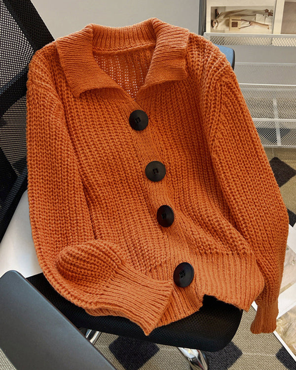 Dame Cardigan med Store Knapper 1