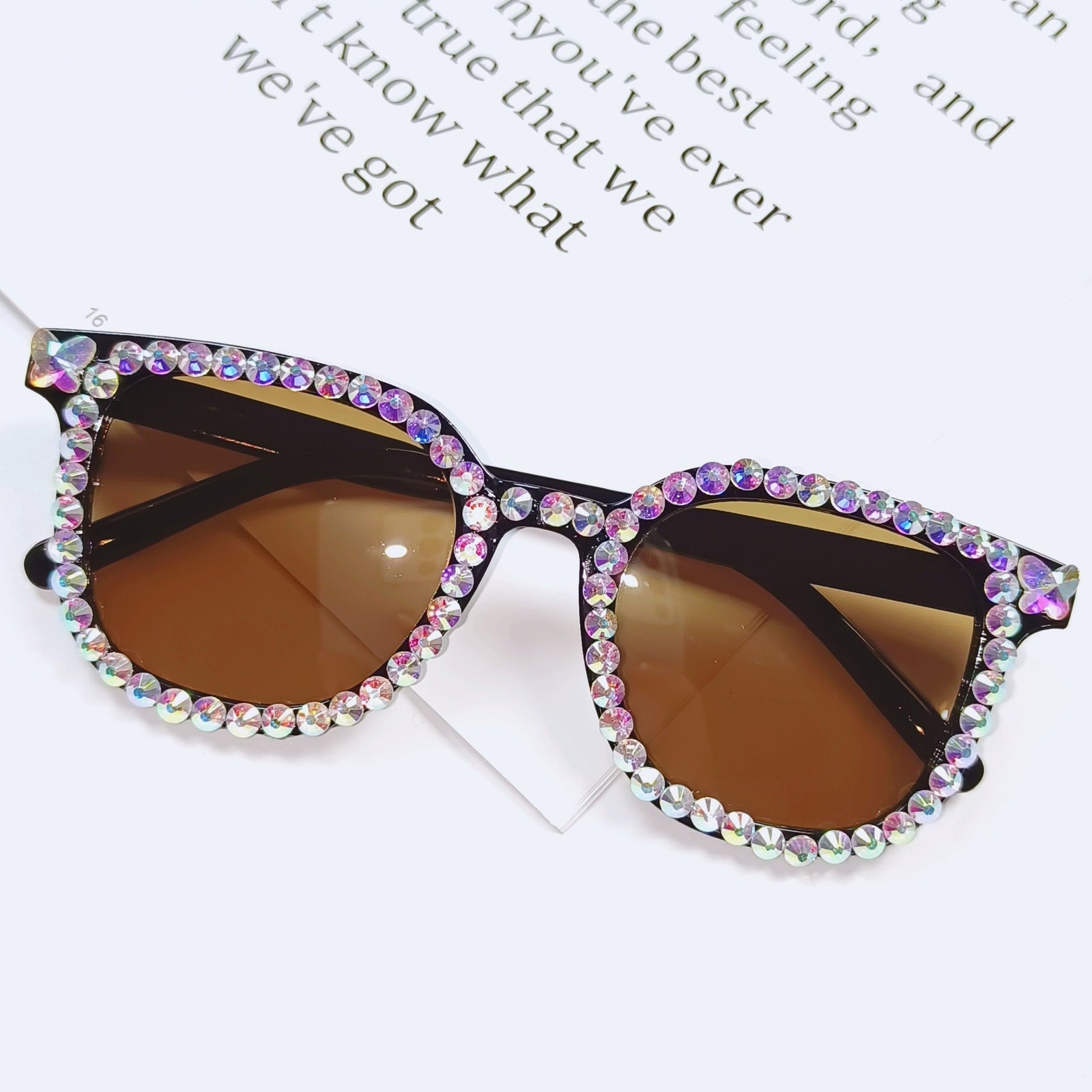 Dame Cat-Eye Solbriller Med Glitrende Detaljer 6