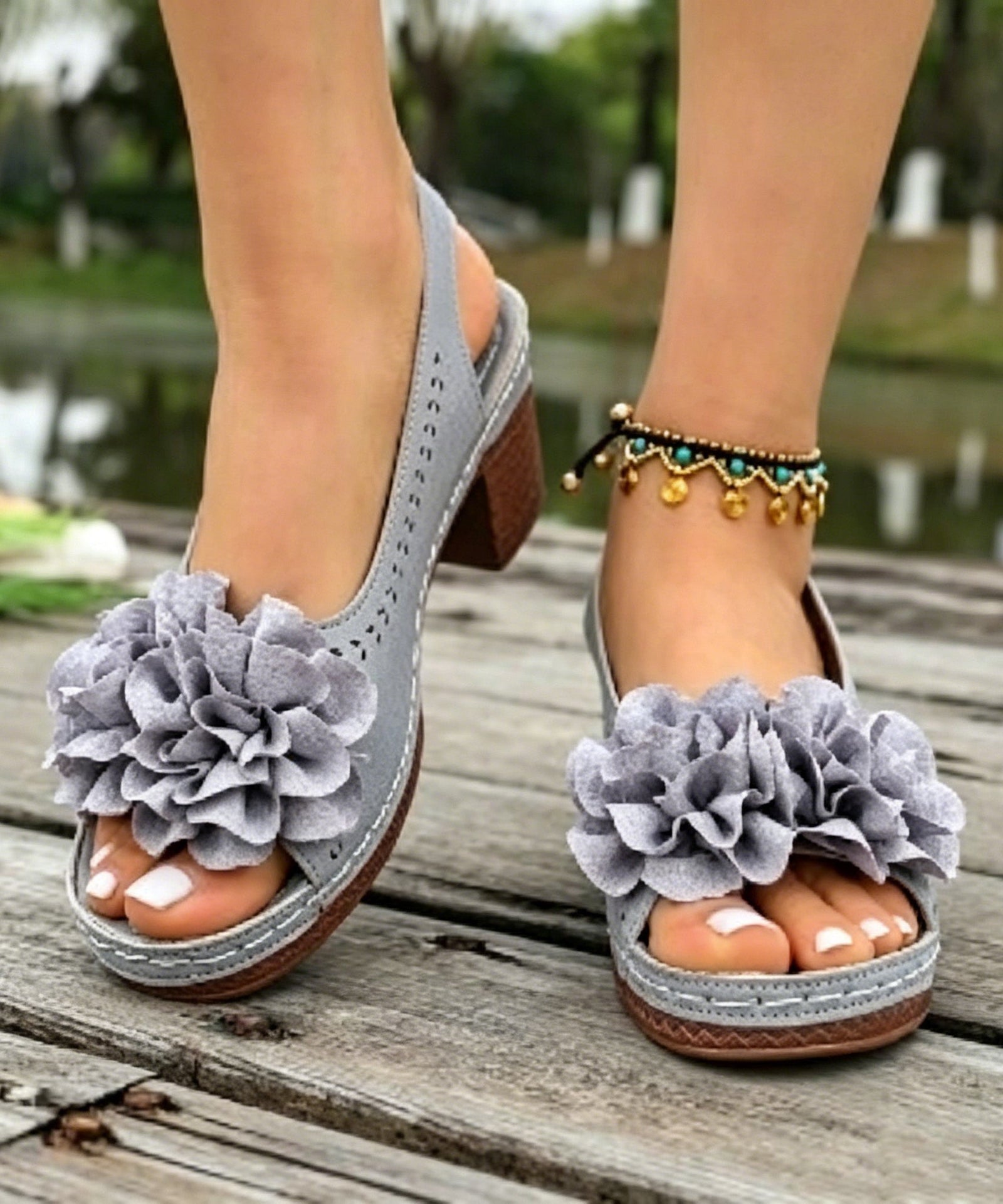 Dame Chunky Sandaler med Blomsterdetaljer 3