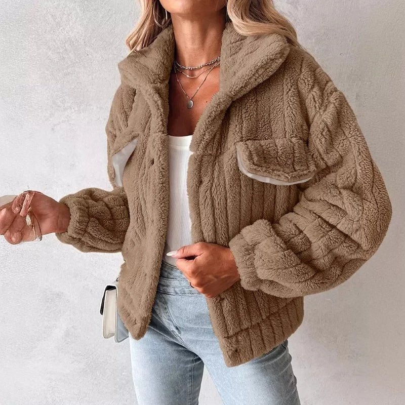 Dame Trucker-jakke med Ribbet Design 1