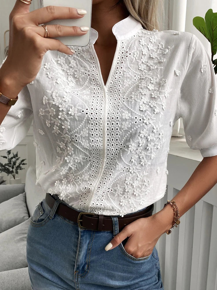 Dame V-hals Blomsterbroderi Bluse 3