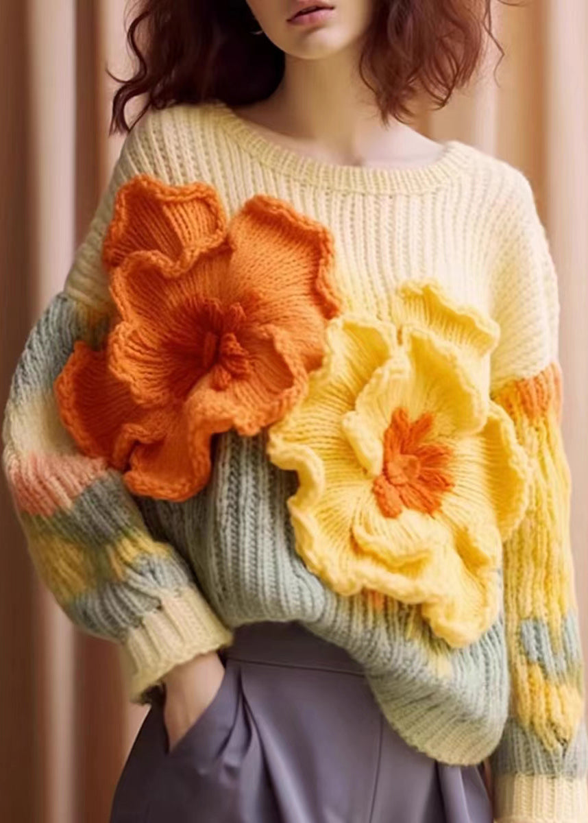 Damegenser med Lange Ermer i Unik Aprikosblomstret Design 1