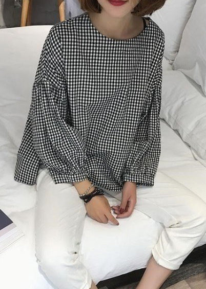 Kvinne Bluse med Asymmetrisk Snitt i Rutete Design 0