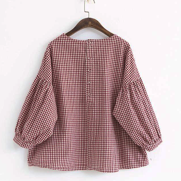 Kvinne Bluse med Asymmetrisk Snitt i Rutete Design 6