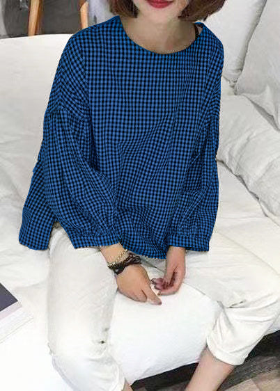 Kvinne Bluse med Asymmetrisk Snitt i Rutete Design 9