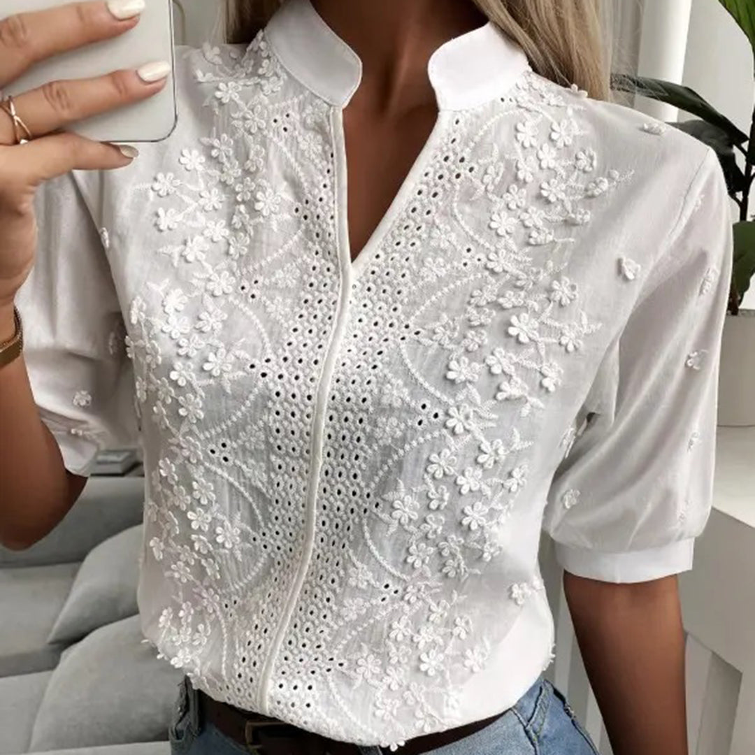 Kvinne Bluse med Korte Ermer og Blonder 3