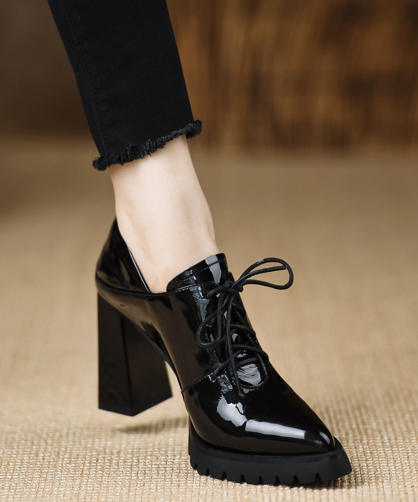 Kvinne Chunky Hæl Sandaler med Kryssremmer 1