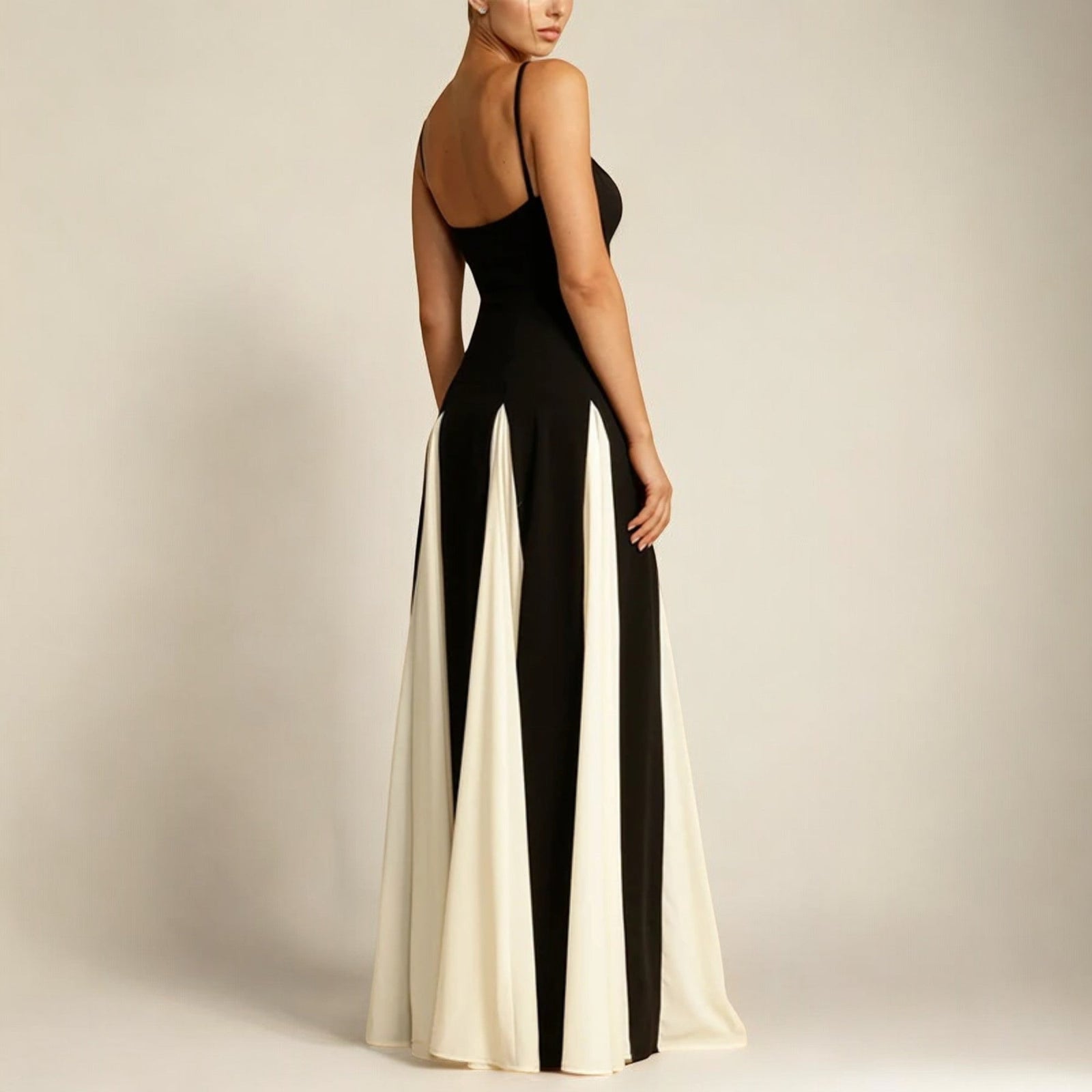 Kvinne Maxi Kjole Elegant Svart-Hvitt Design til Bryllup 4