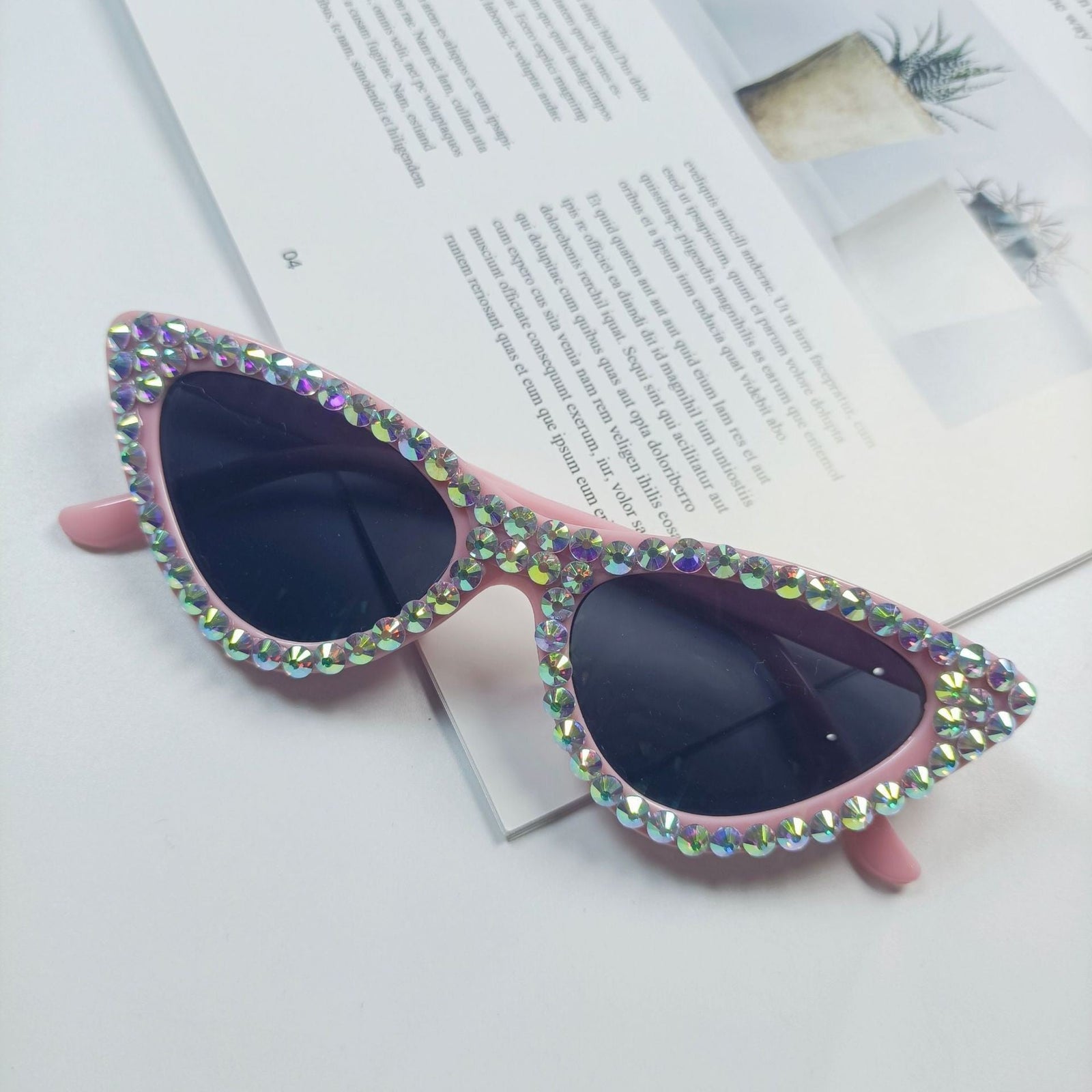 Kvinners Cat-Eye Solbriller med Glitrende Detaljer 10