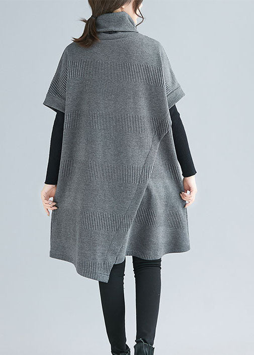 Kvinners Kjole med Asymmetrisk Design og Turtle Neck 4