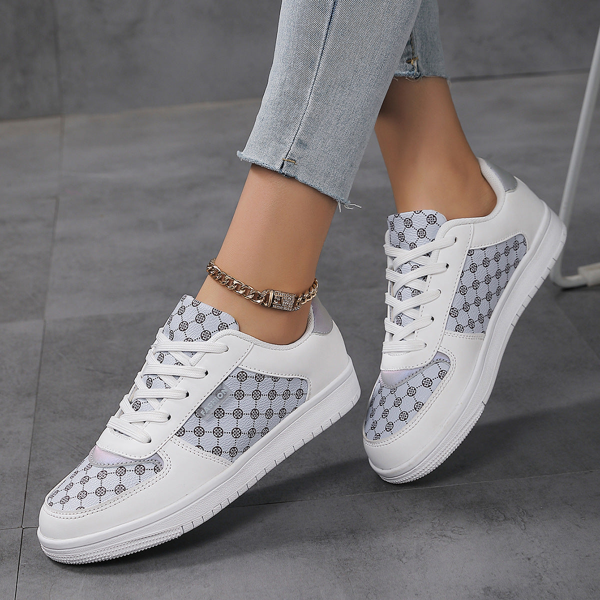 Kvinners Sneakers Trendy Design 4