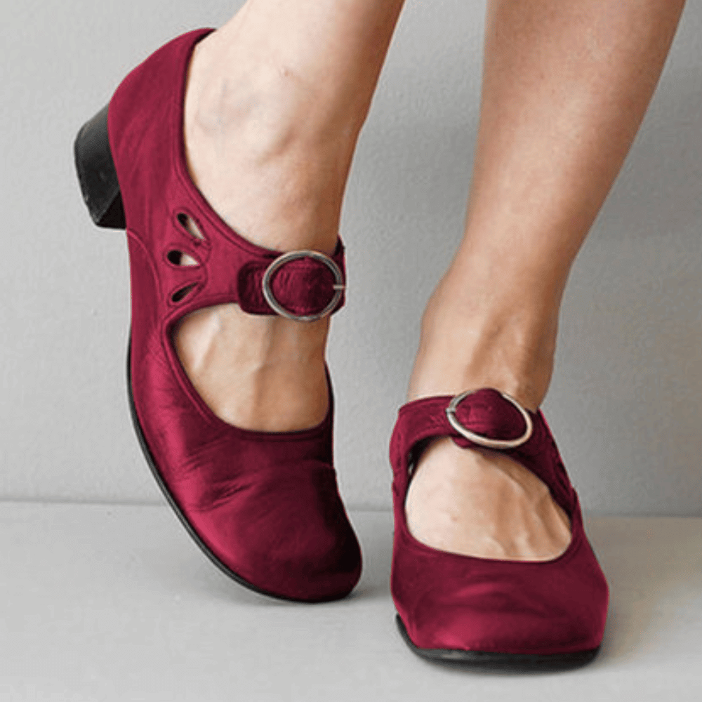 Kvinnesandal med Unikt Design 2