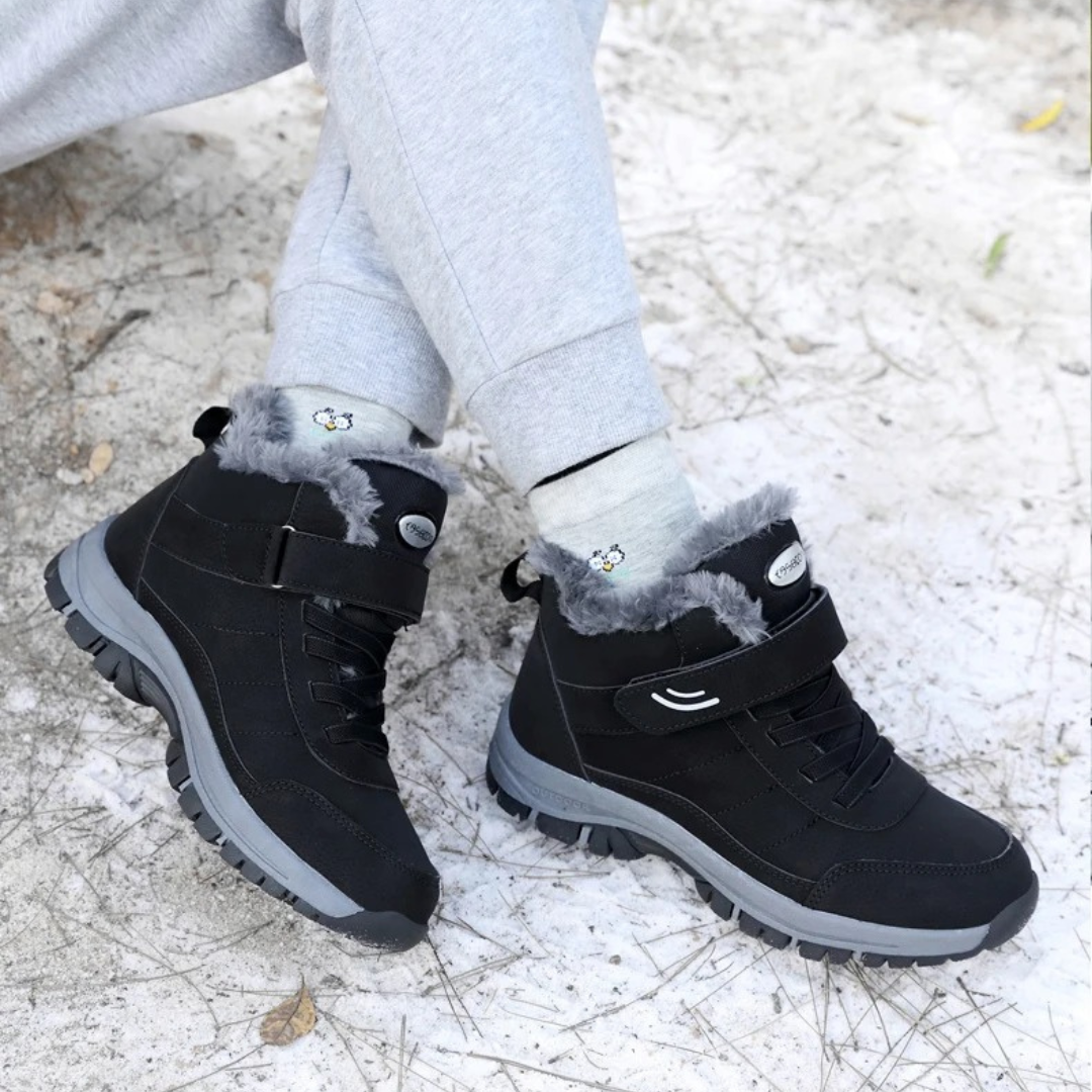 Lette snøstøvler med pels til dame
