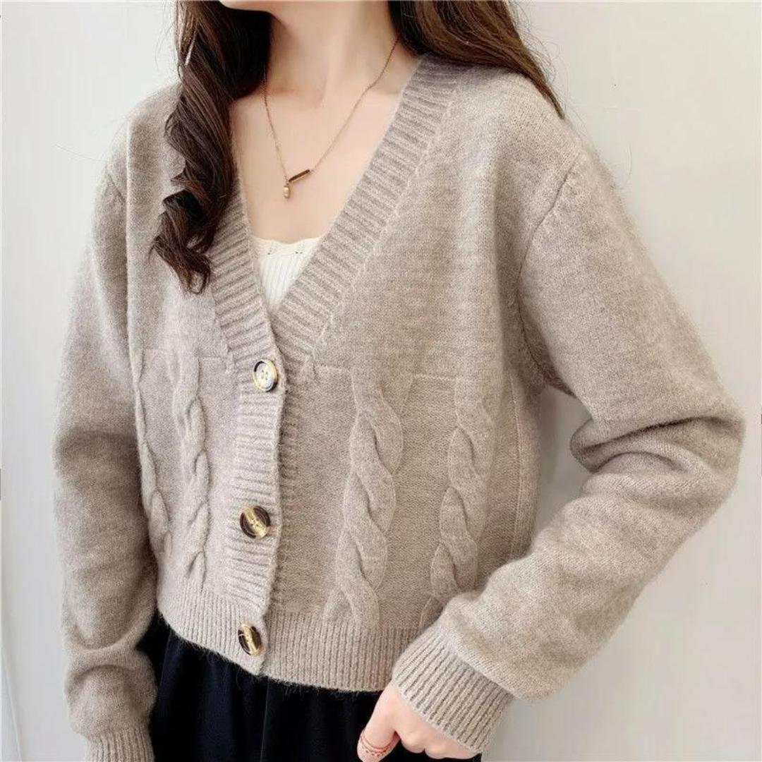 Kabelstrikket cardigan til dame