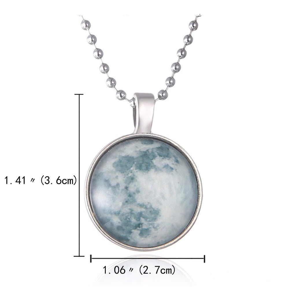 Glow in the Dark Moon Halskjede