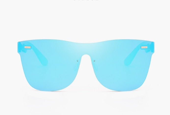 Infinity-fargede solbriller