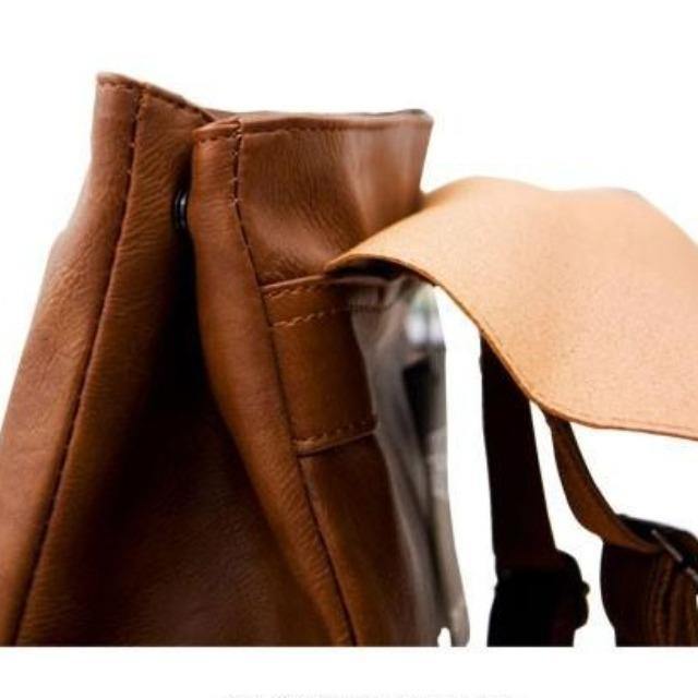 Vintage ryggsekk i kunstlær