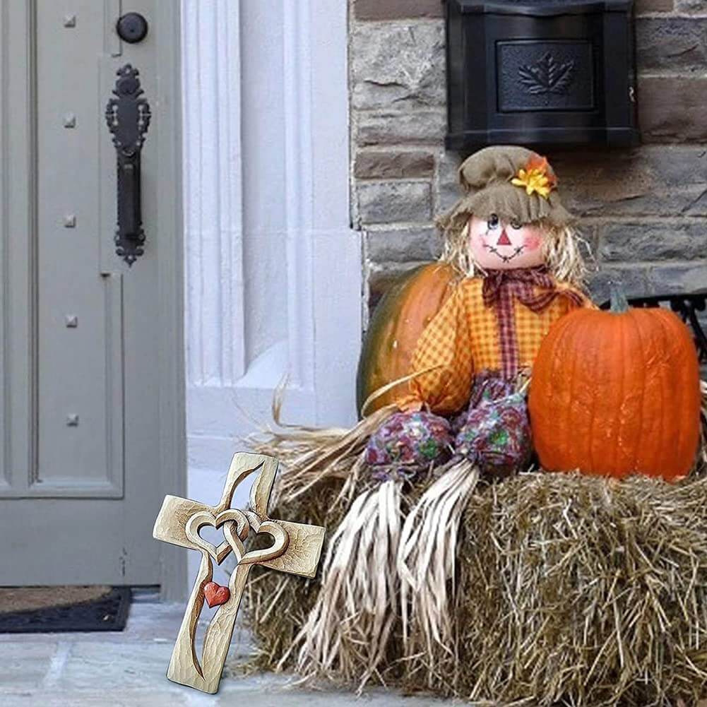 Sammenflettede hjerter | Utskåret trekors