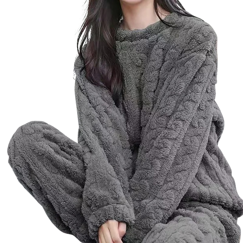 Varmt Fleece Stil Pysjamassett For Kvinner