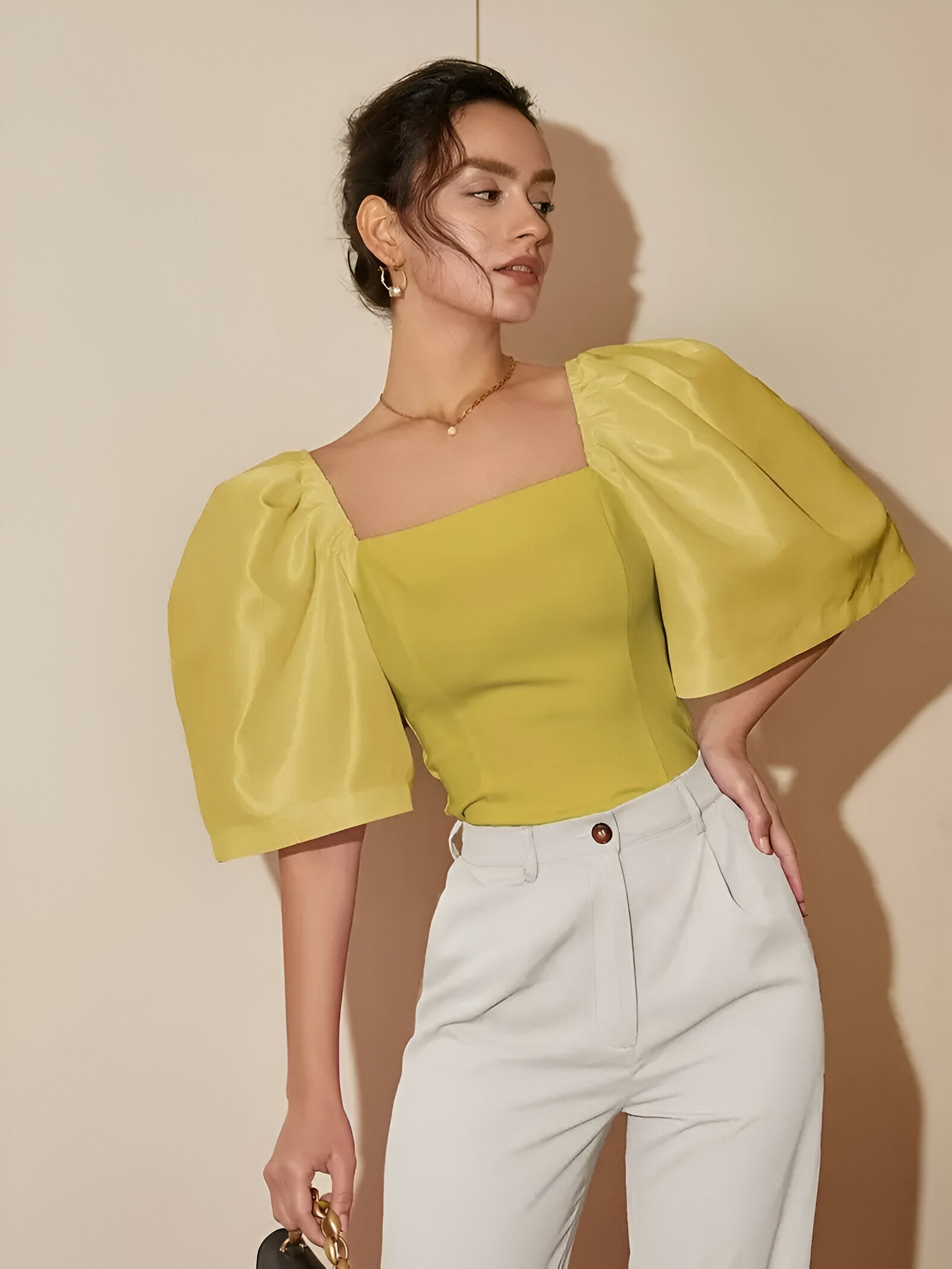 Variant image for Dame Bluse Firkantet Utringning Smal Polyester-49