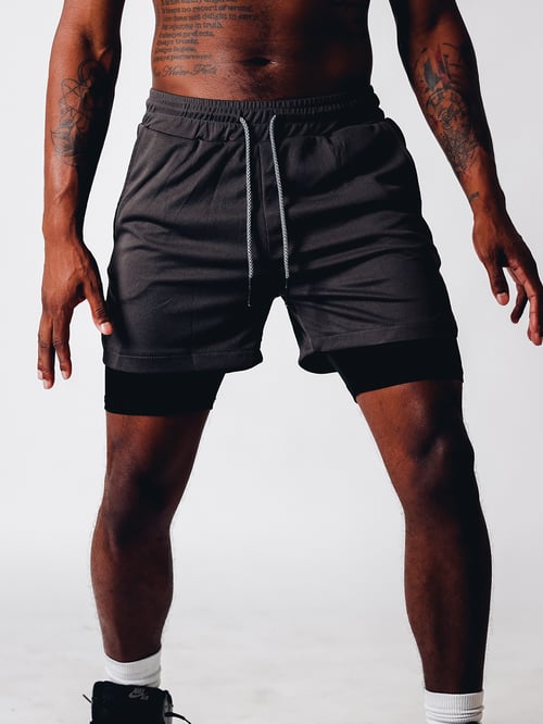 Herre Sportshorts 2-i-1 Fuktighetsdrenerende Polyester 2