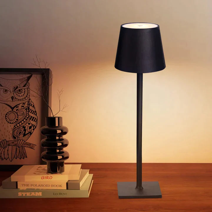 Variant image for Oppladbar Bordlampe Elegant Design Vanntett Plast Metall 25 cm-3