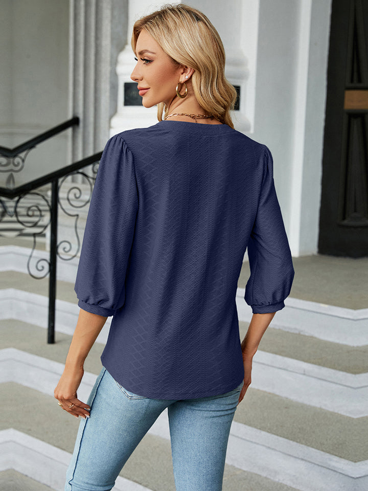 Bluse med Notch Hals og Trekvart Ermer for Damer 7