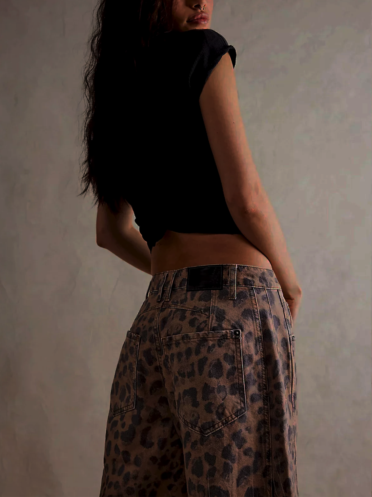 Dame Barrel Jeans Leopardmønster 3