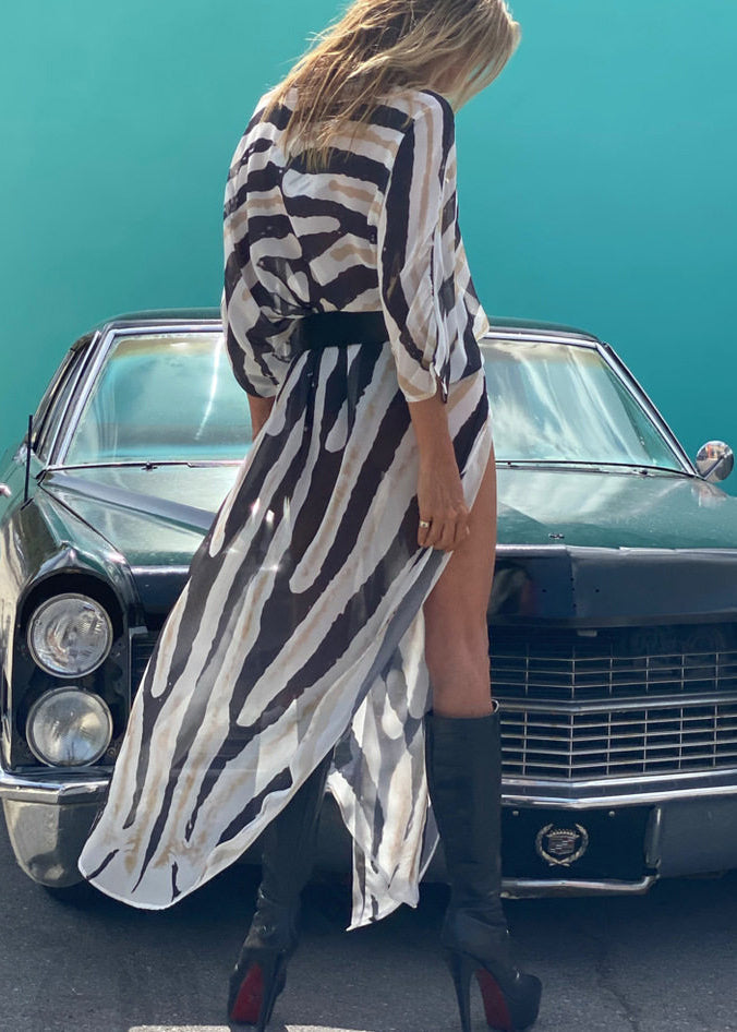 Dame Cardigan med Asymmetrisk Design og Zebramønster 3