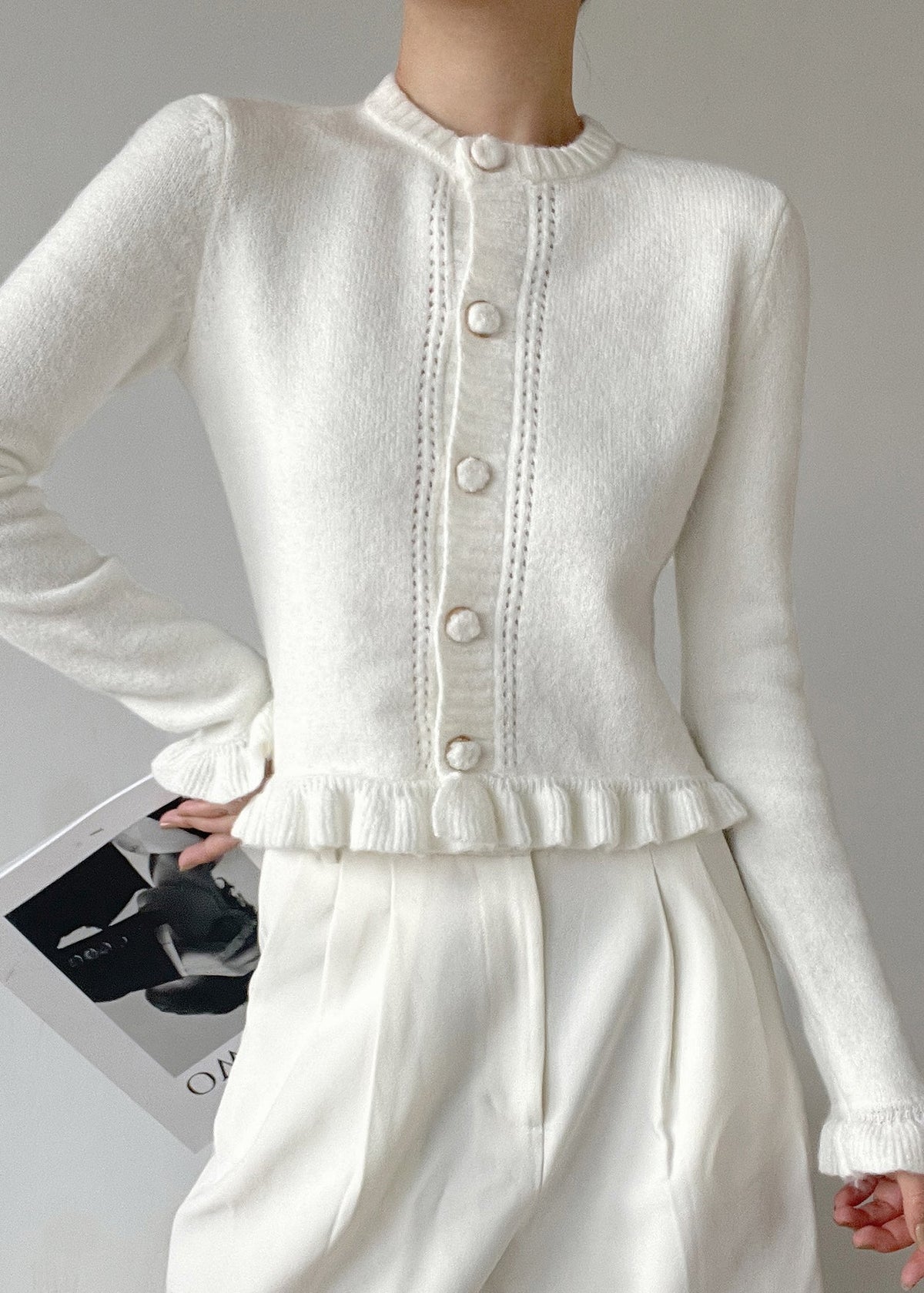 Dame Cardigan med Volangstrikket O-hals 0