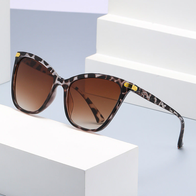 Dame Cat-Eye Solbriller Fasjonable med UV-beskyttelse 4