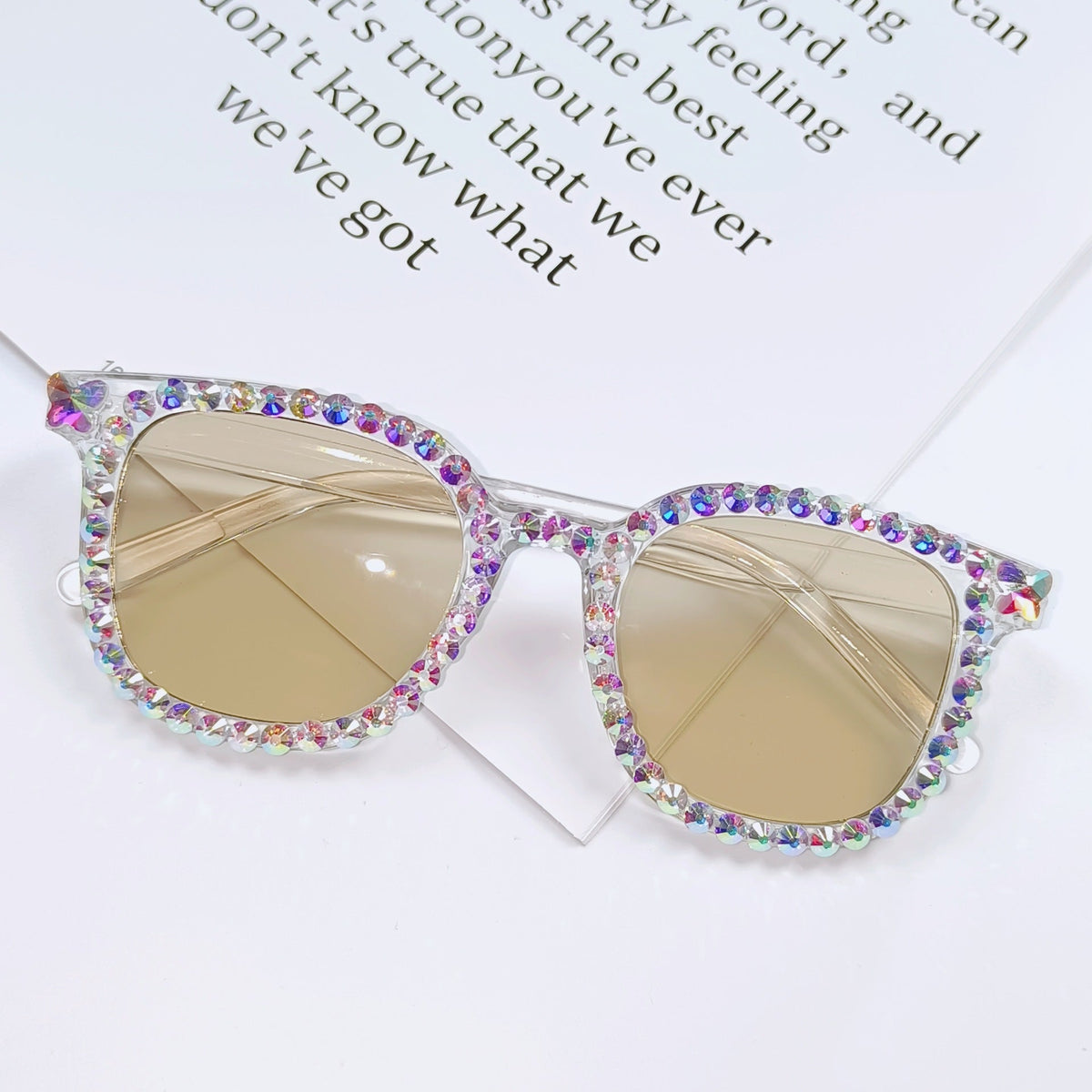 Dame Cat-Eye Solbriller Med Glitrende Detaljer 9