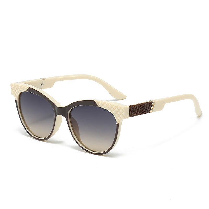 Dame Cat-Eye Solbriller med Strukturert Innfatning 9