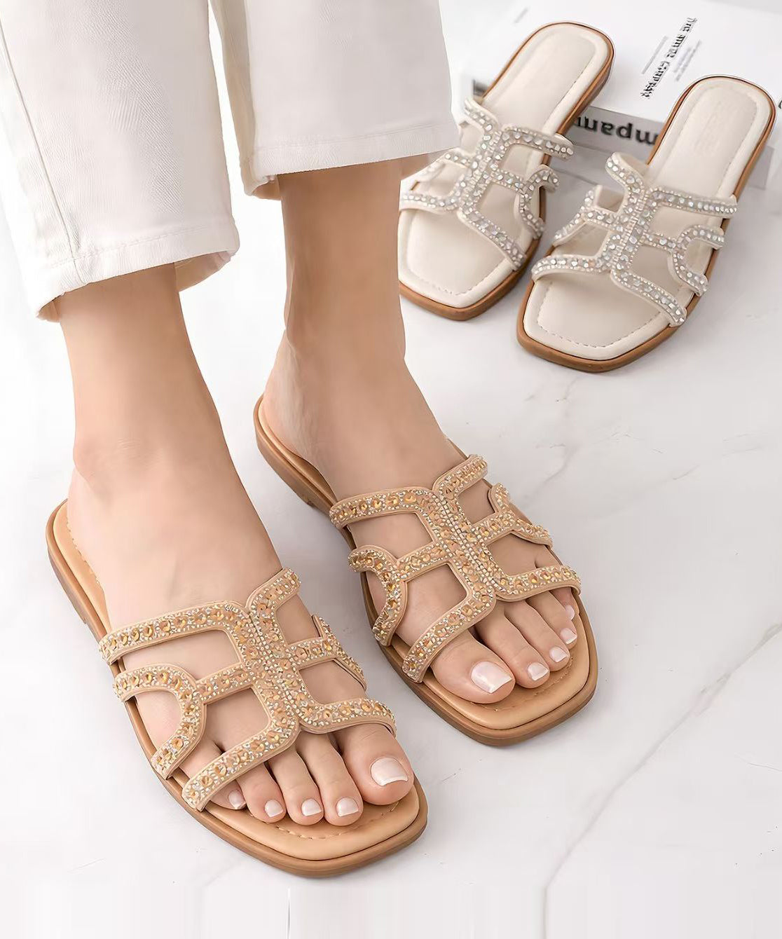 Dame Flip-Flops med Rhinestone Detaljer 0