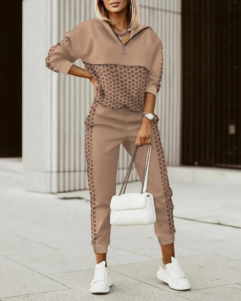 Dame Joggedress Cropped Top Monogram Detaljer Myk Blandingsstoff 4
