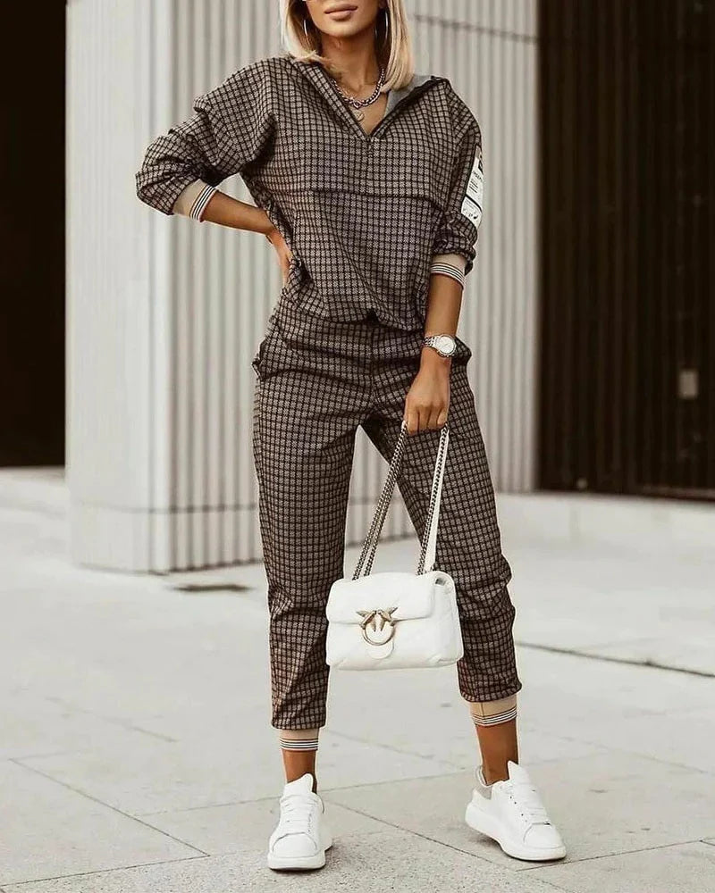 Dame Joggedress Cropped Top Monogram Detaljer Myk Blandingsstoff 8