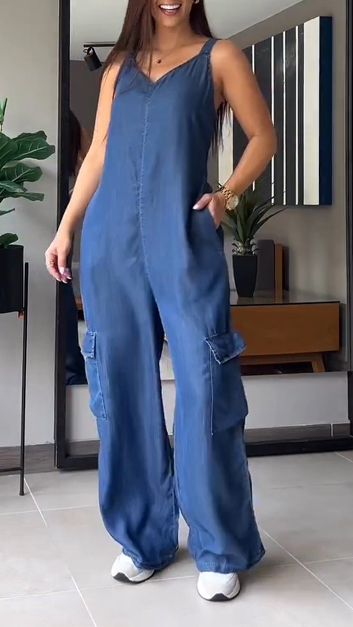 Dame Jumpsuit med V-hals i Denim Bellanorge - Main Image
