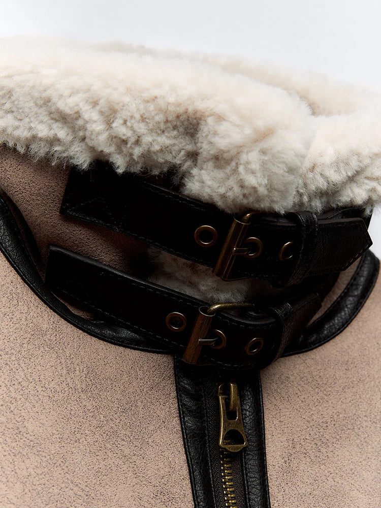 Dame Kåpe Cropped med Vintage Detaljer for Vintermote 7