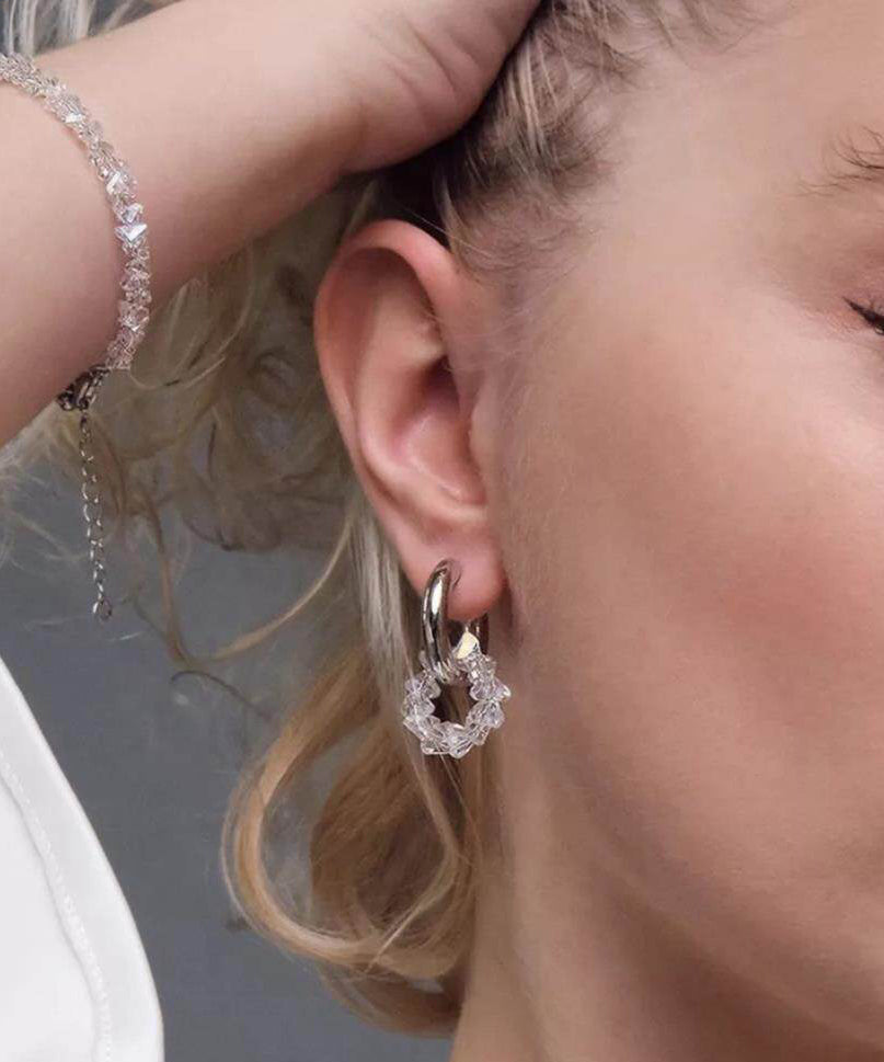 Dame Øredobber Bøyle Design med Krystalldetaljer 2