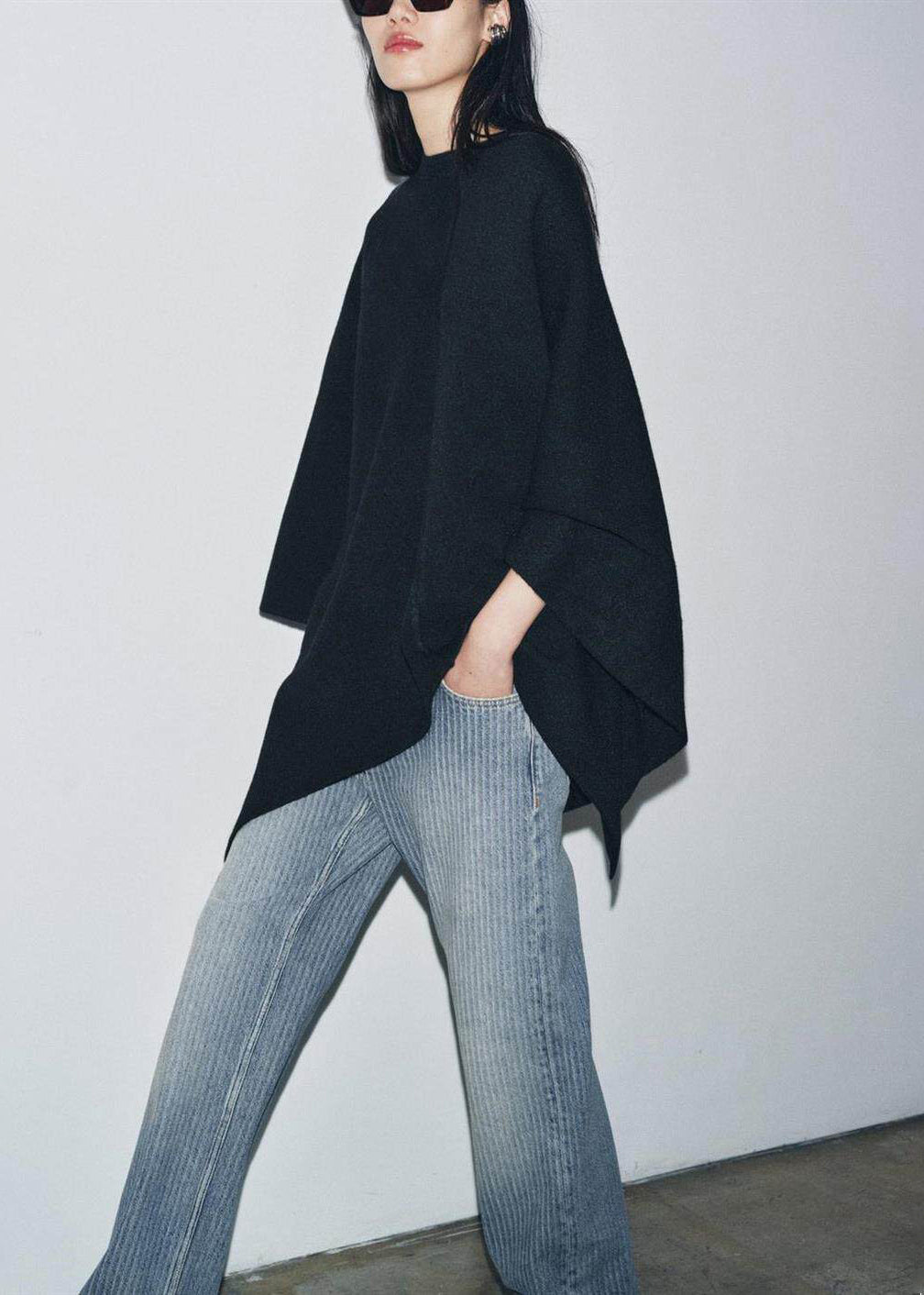 Dame Oversized Strikket Topp med Kappeermer 1