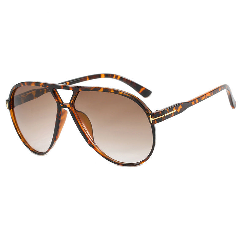 Dame Pilotsolbriller med Elegant Design 7
