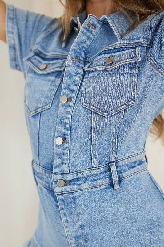 Dame Romper med Knapper og Frayed Hem i Denim 2