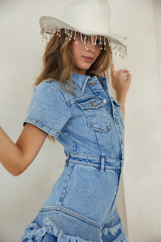 Dame Romper med Knapper og Frayed Hem i Denim 5