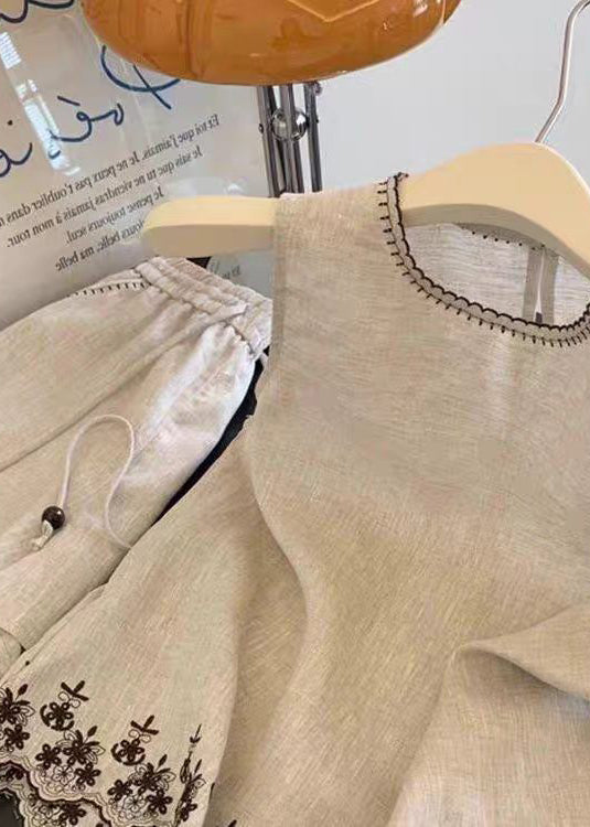 Dame To-delt Sett med O-hals og Broderi 4
