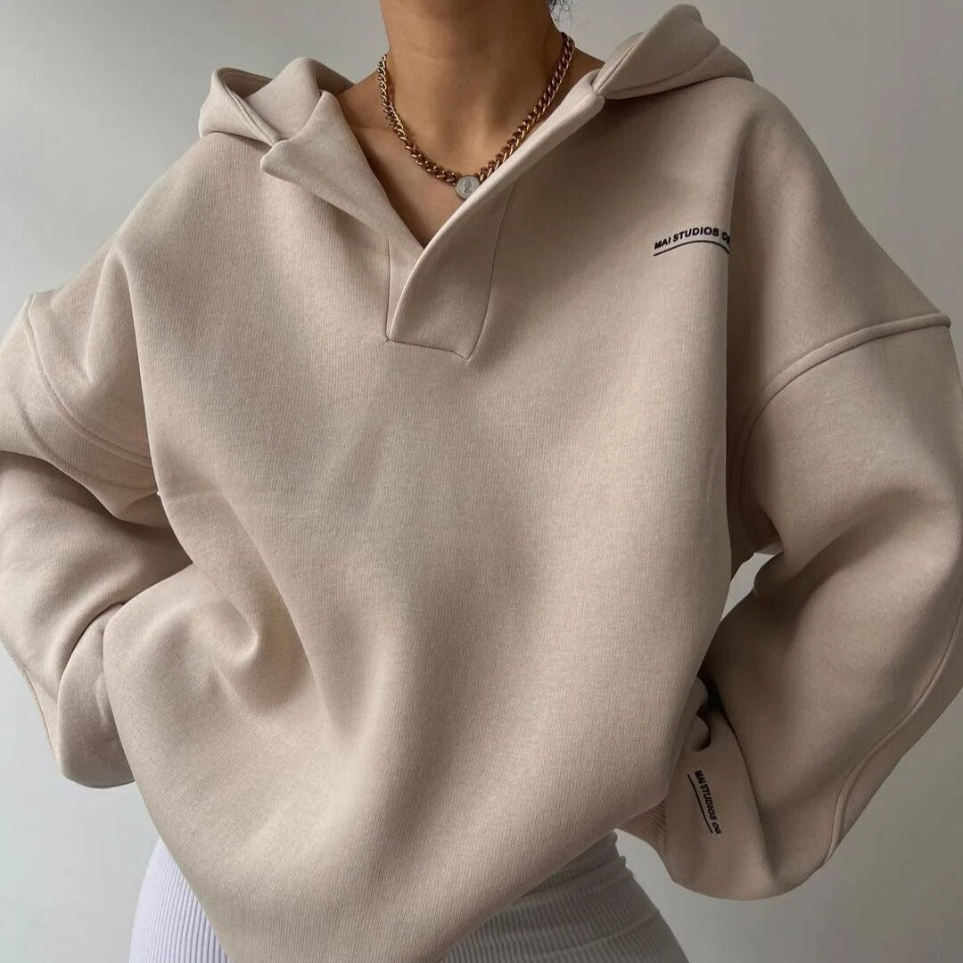 Dame V-hals hettegenser i moderne stil 1