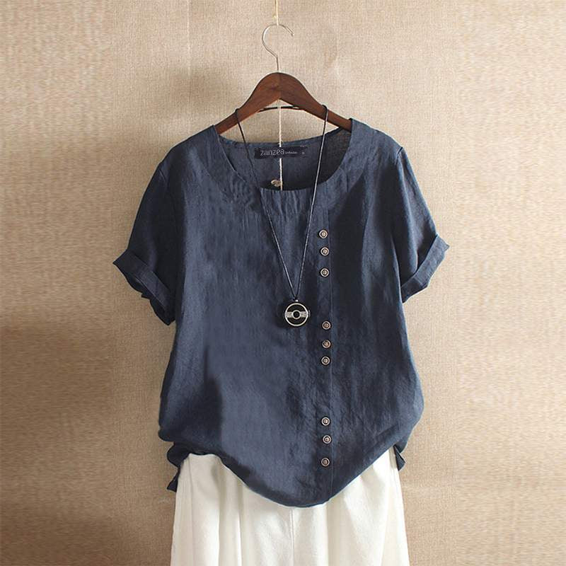 Damebluse med unik knappelukking 4