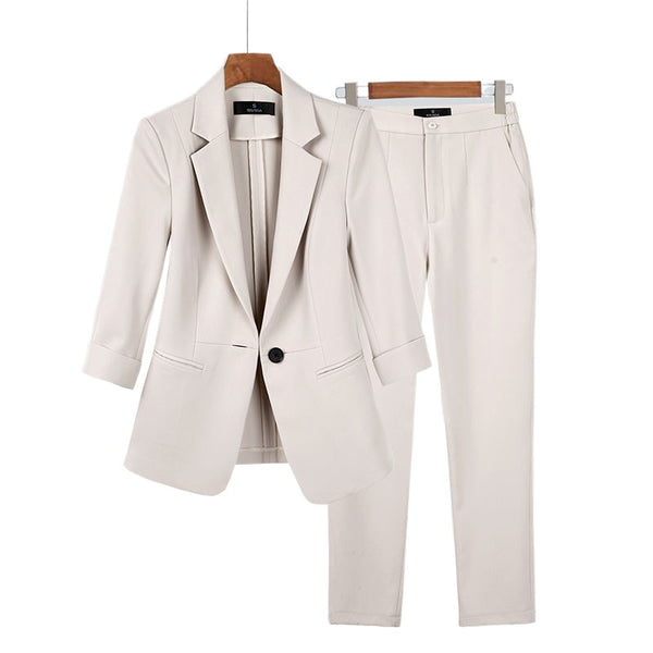 Damekjole med moderne design 3