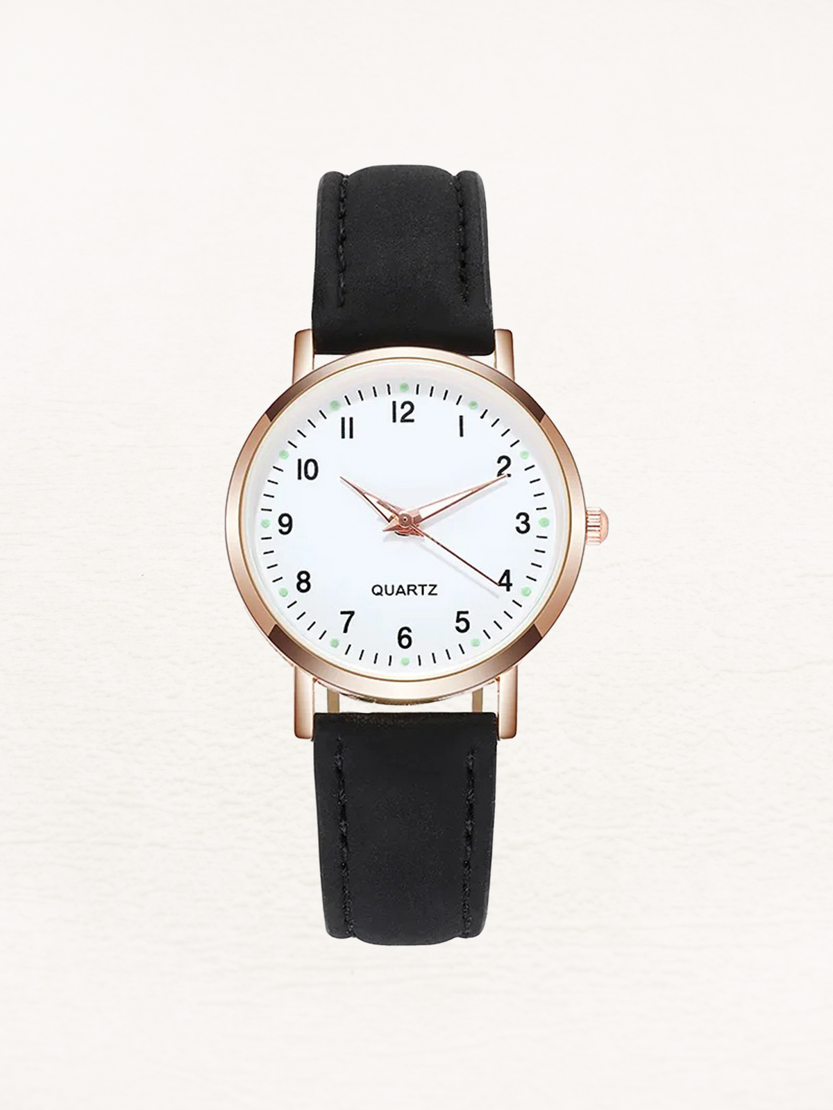 Dameklokke med Lærrem og Elegant Design 12