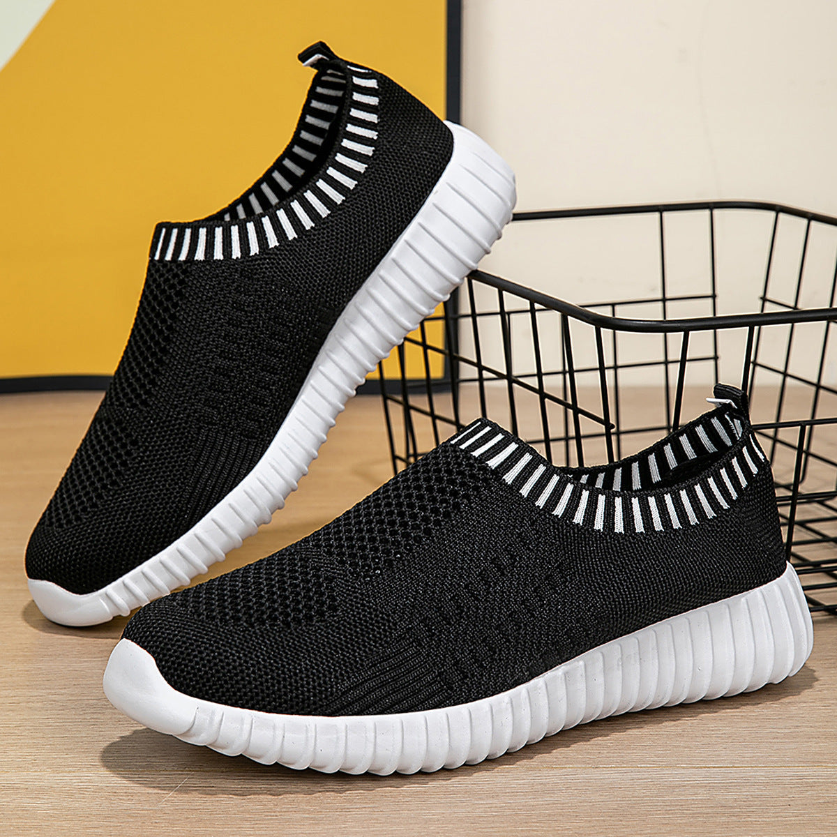 Damen Slip-On Sneakers Moderne Design 8