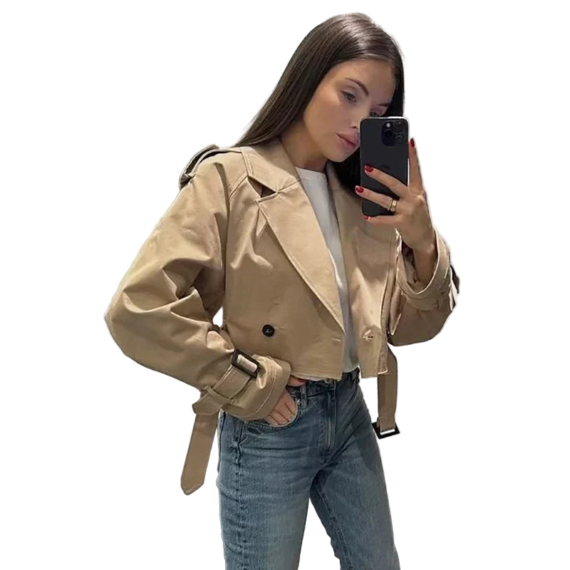 Dametrenchcoat med klassisk design 1